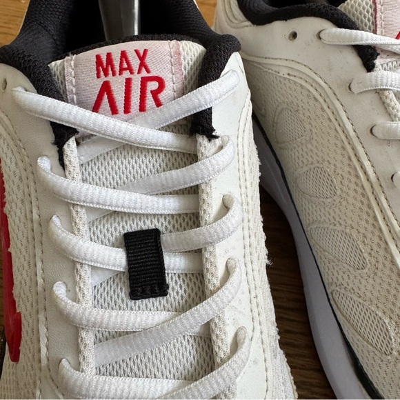 Nike Air Max AP 'White University Red’ Men’s Sneakers Shoes size 11.5 - Picture 9 of 15